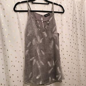 Fab’rik Grey Feather Design Tank in Size L